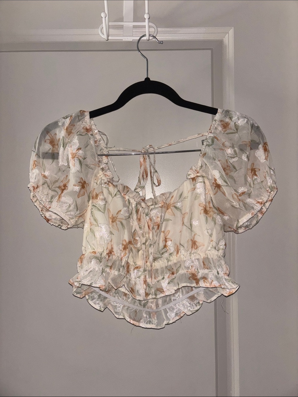 Altar'd State Cream Floral Puff-Sleeve Tie-Front Crop Top